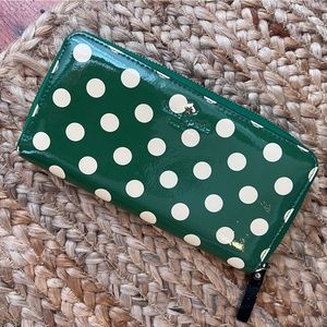 Kate Spade Green Polka Dot Wallet